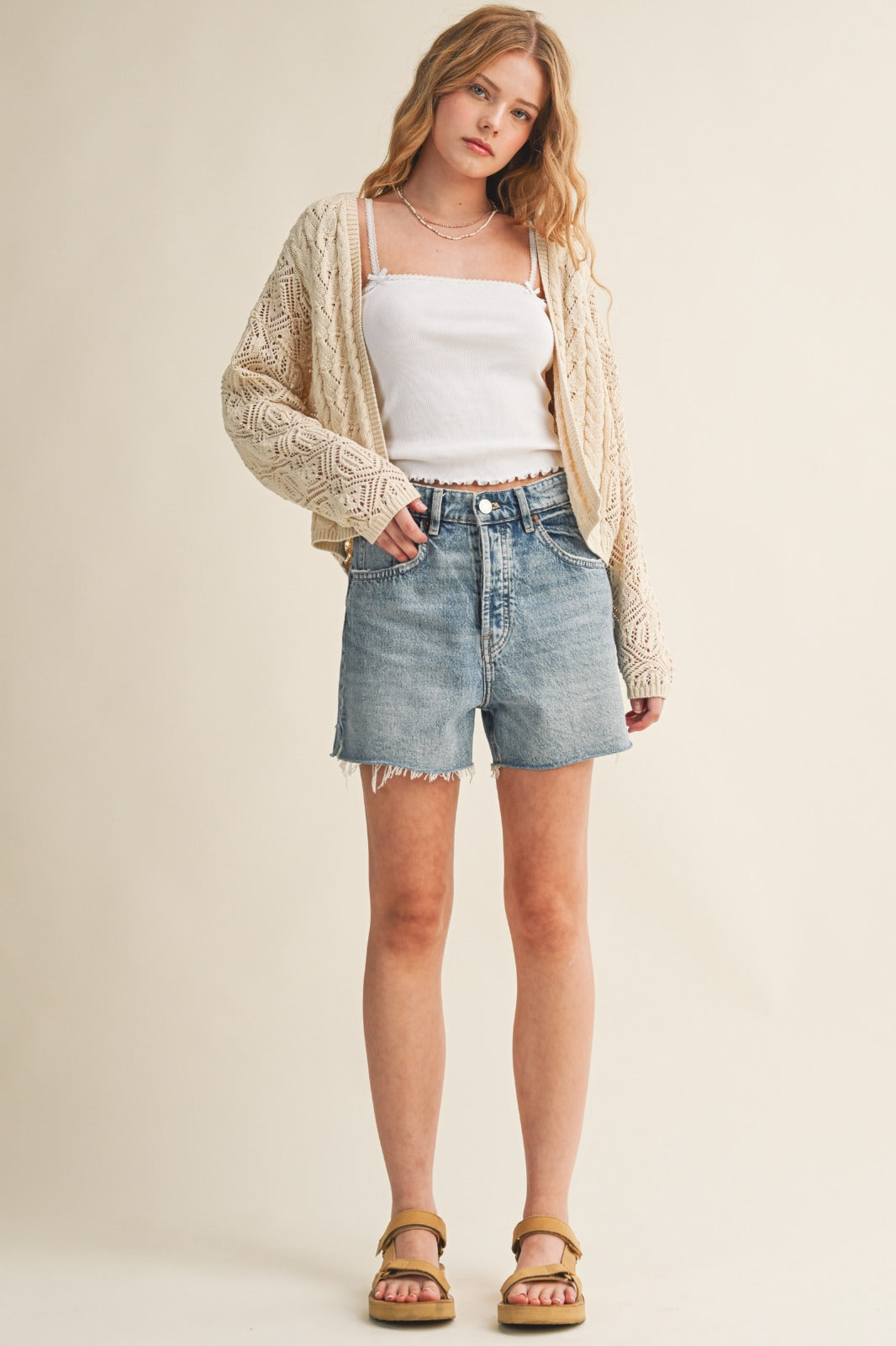 LINDA LIGHT WEIGHT CABLE KNIT CARDIGAN