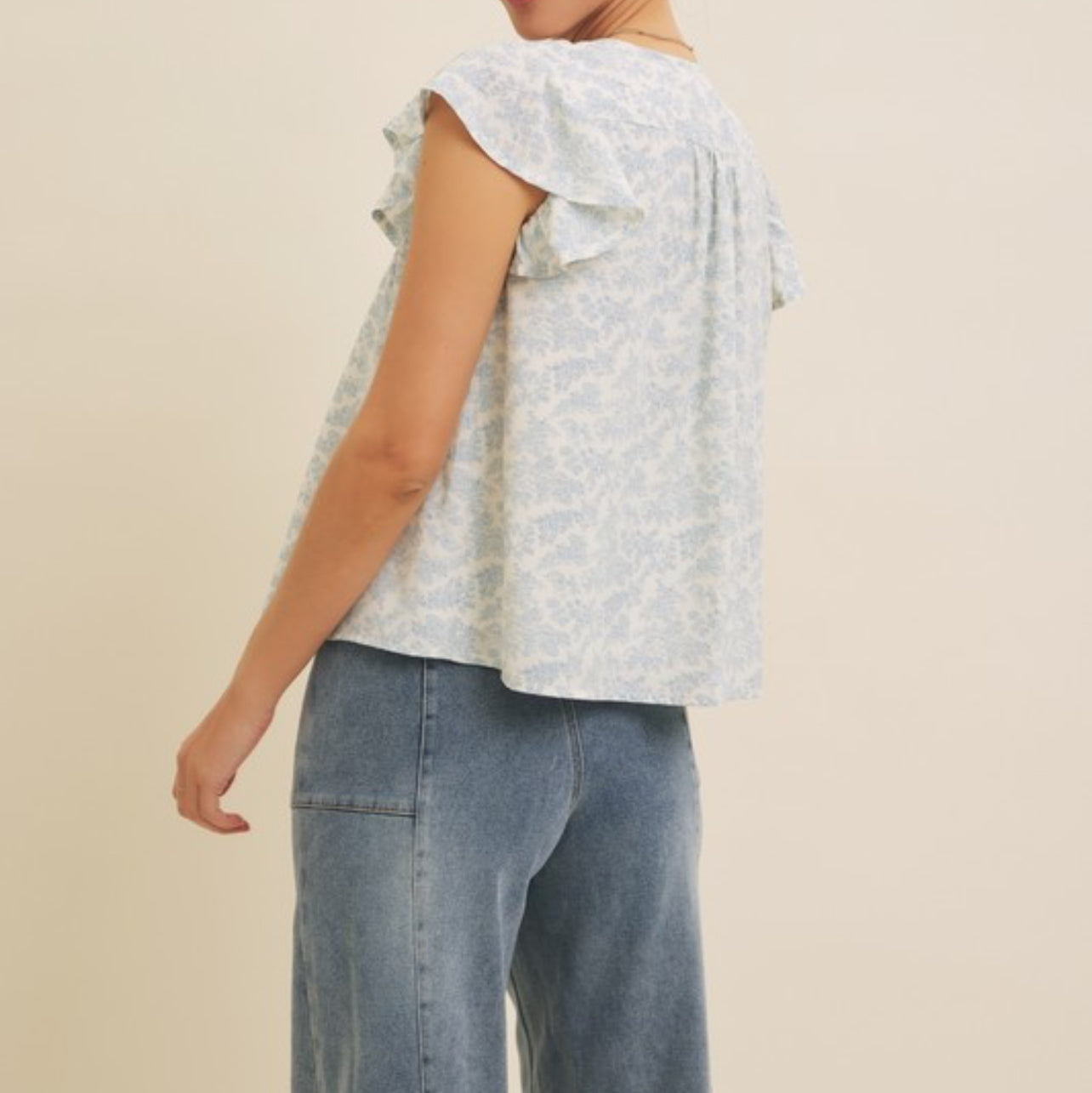 Iris Printed Top With Ruffled Short Sleeves