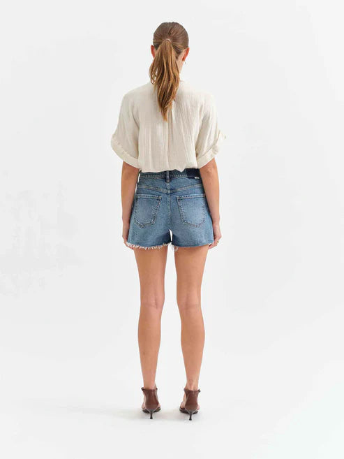 Troublemaker High Rise Short in Heart Beat Vintage - Daze Denim