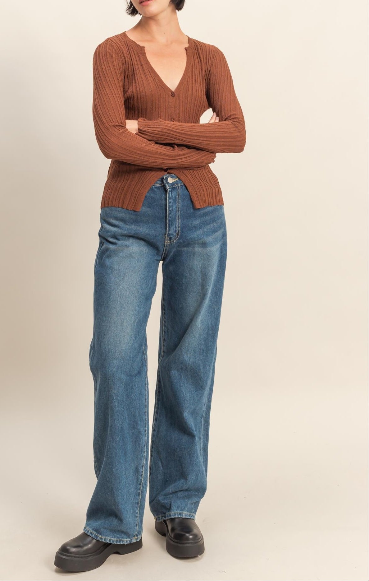 Juliet Ribbed V-Neck Fitted Button Cardigan