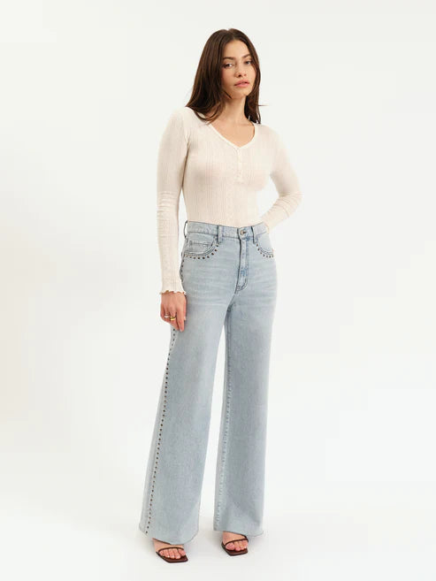 Daze Denim Far Out High Rise Wide in Let's Dance
