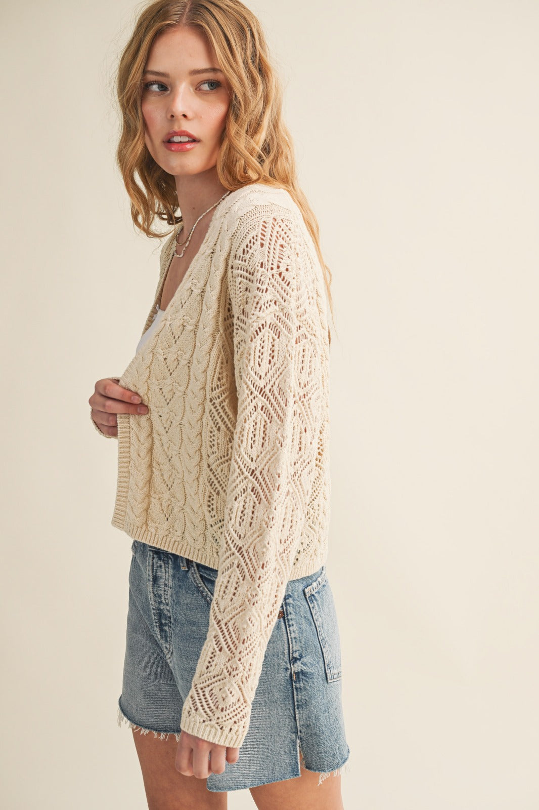 LINDA LIGHT WEIGHT CABLE KNIT CARDIGAN