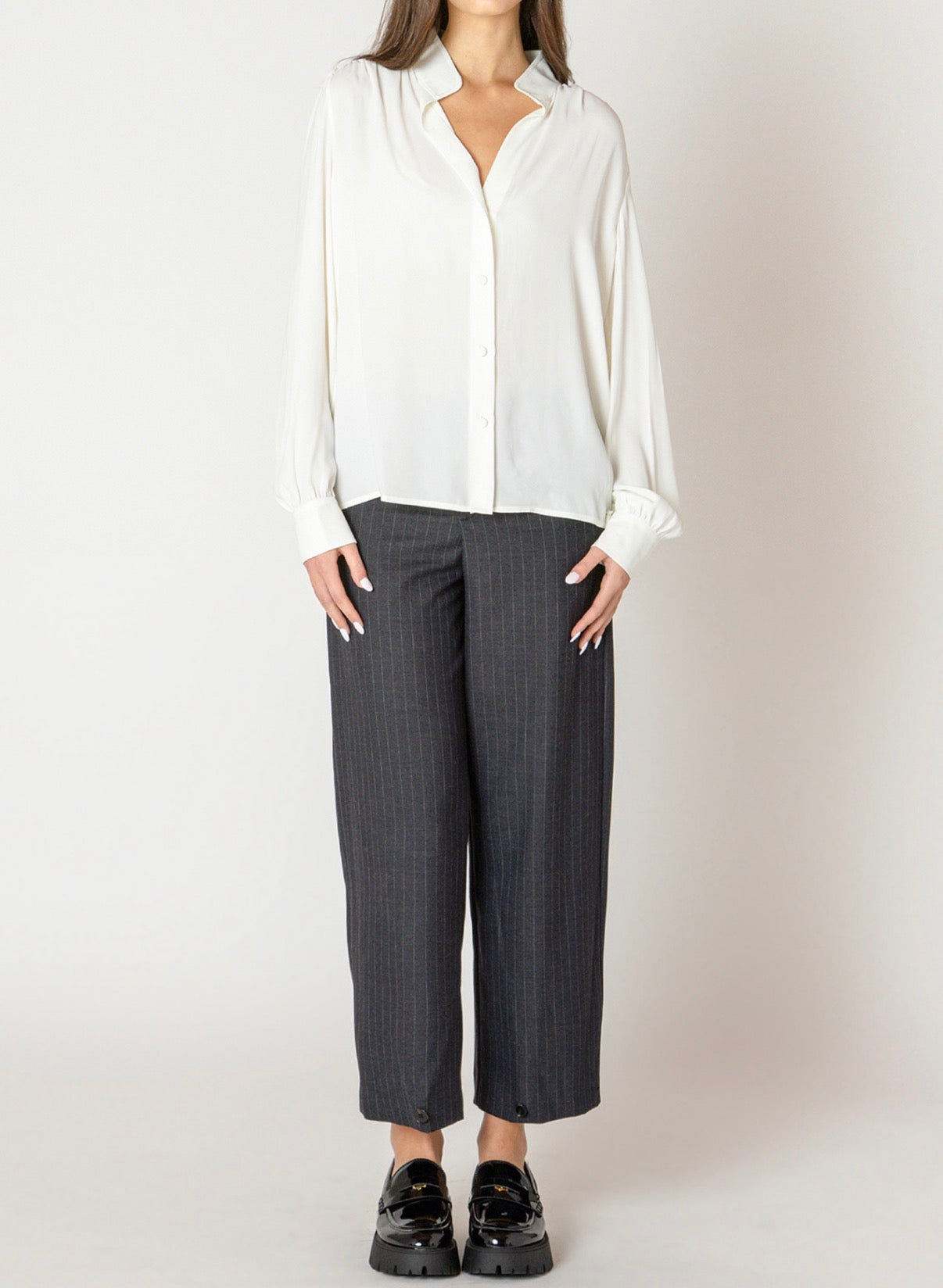 Tanner Long Sleeve Off White V-Neck Top