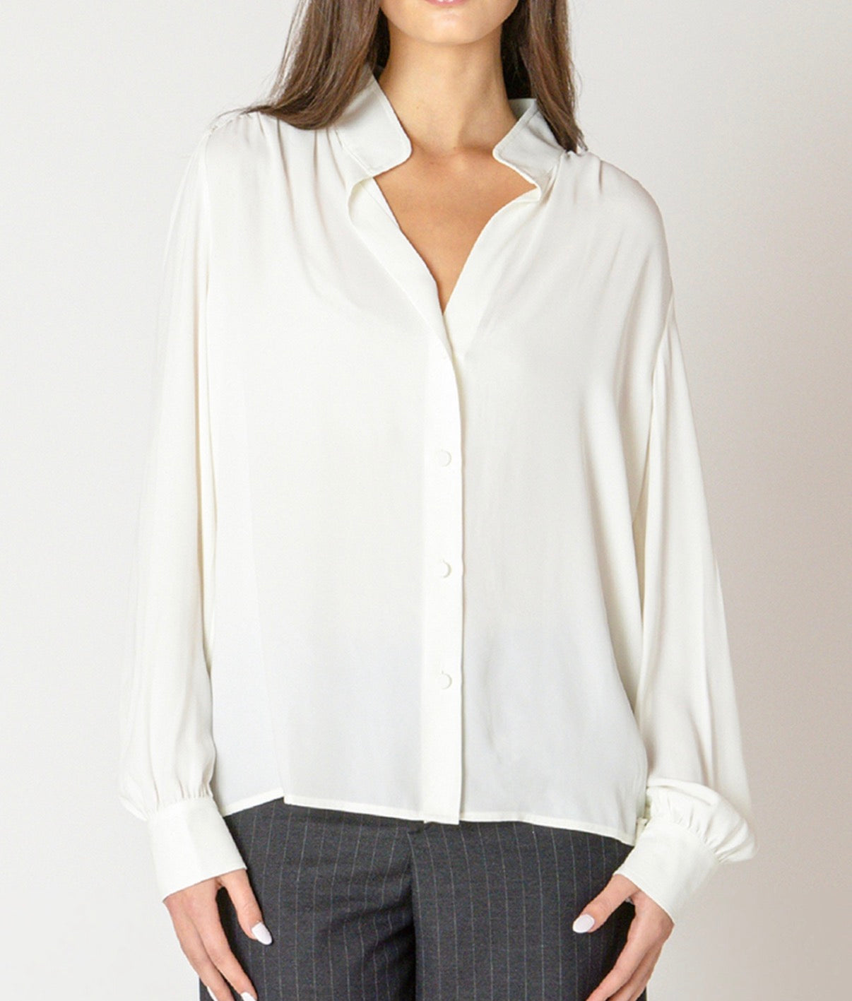 Tanner Long Sleeve Off White V-Neck Top