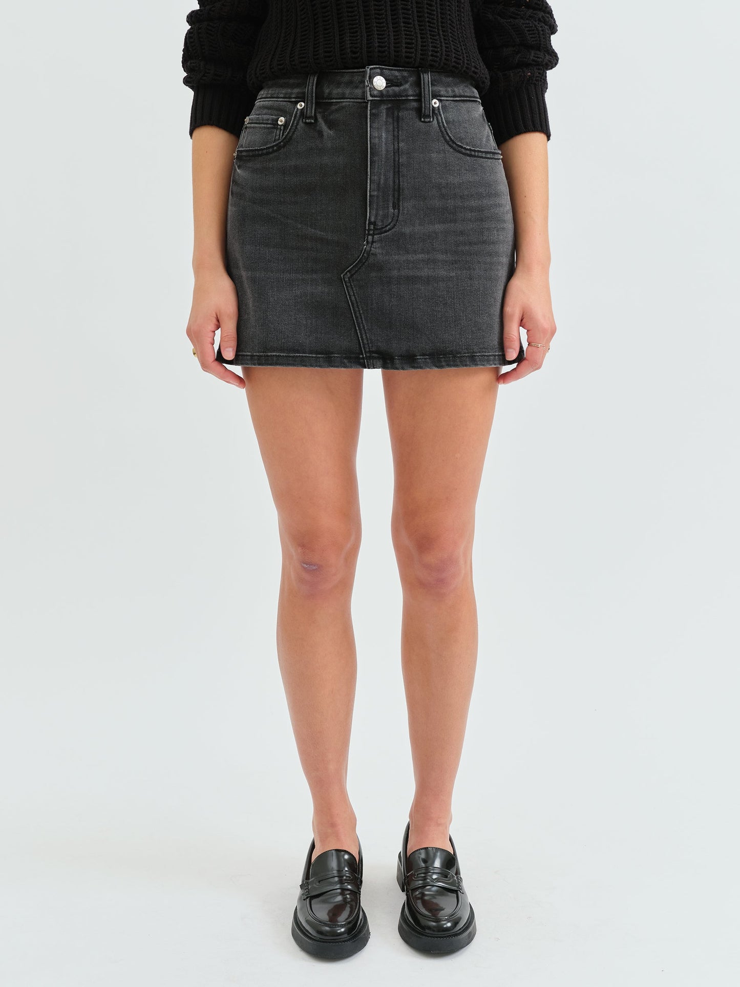Daze Malibu Mini Skirt  in Spade